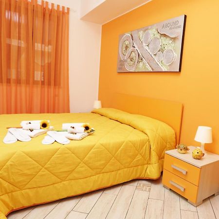 Capo D'Orlando Apartments エクステリア 写真