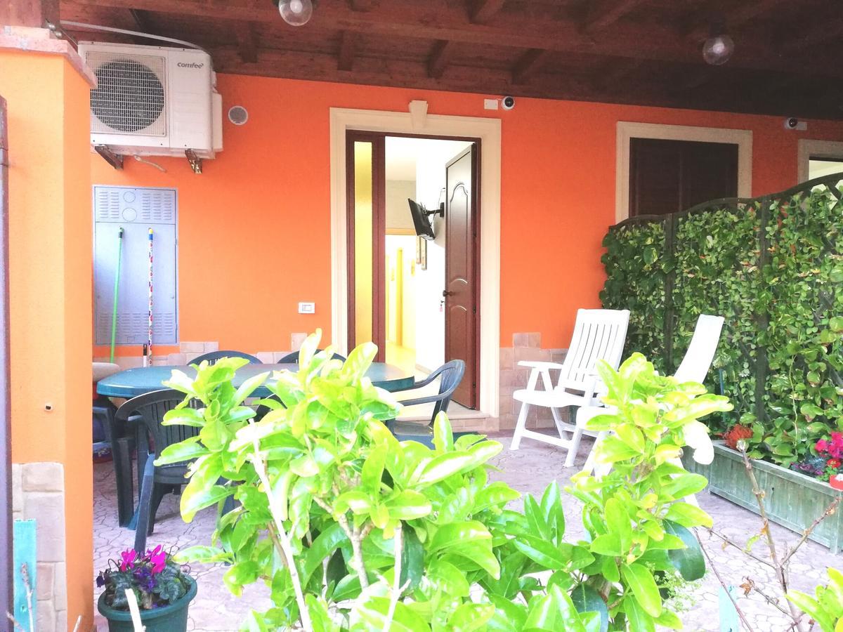 Capo D'Orlando Apartments エクステリア 写真