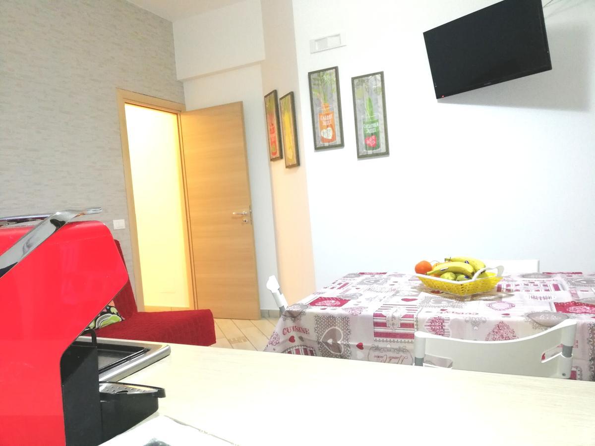 Capo D'Orlando Apartments エクステリア 写真