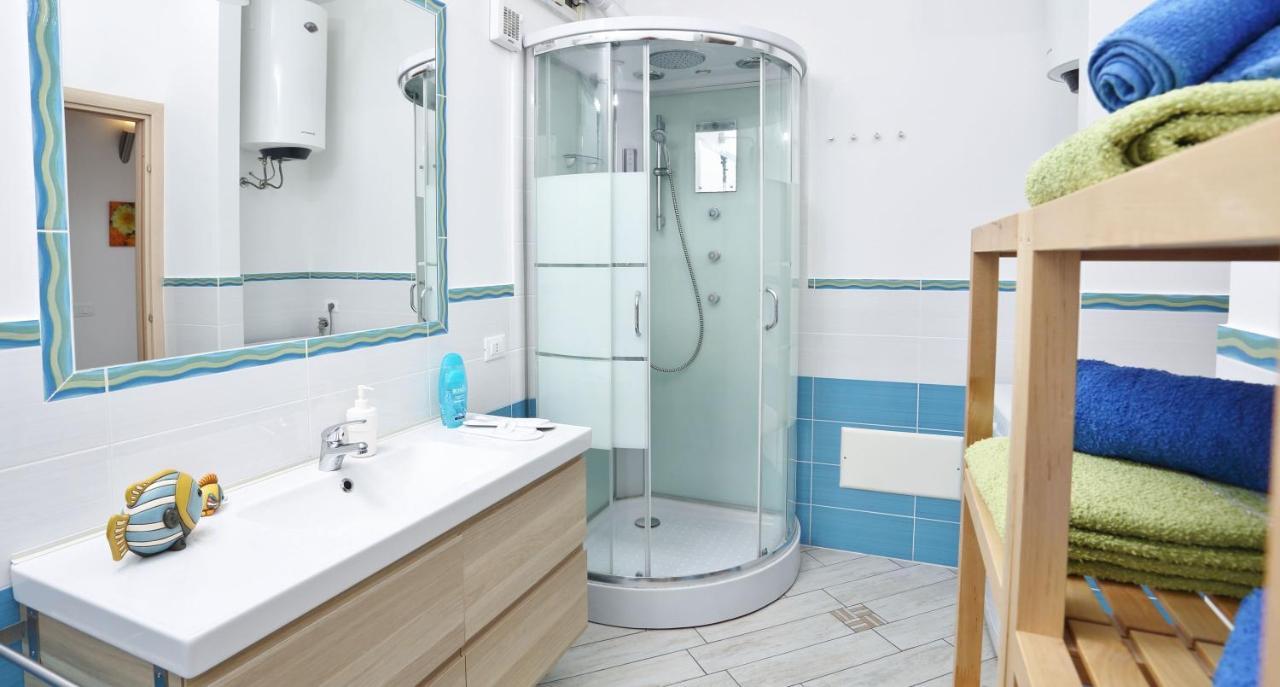 Capo D'Orlando Apartments エクステリア 写真