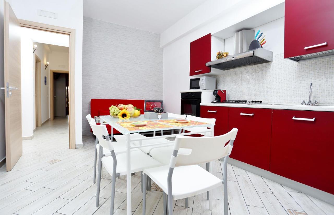 Capo D'Orlando Apartments エクステリア 写真