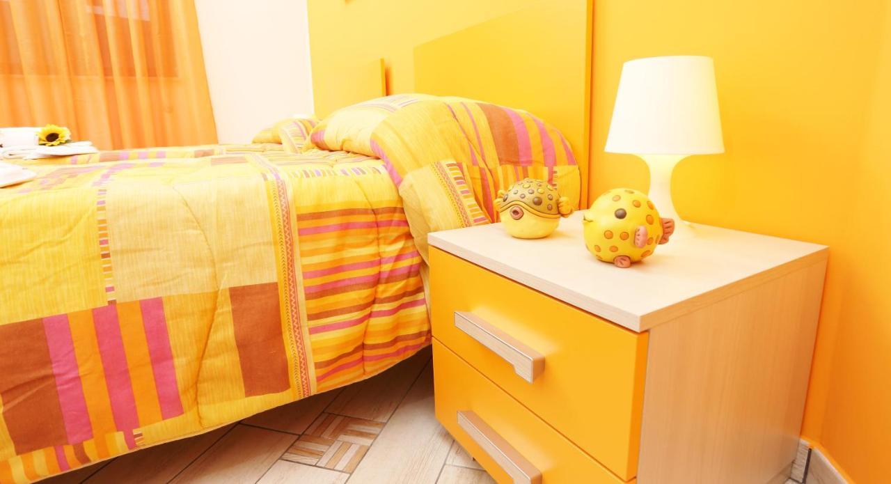 Capo D'Orlando Apartments エクステリア 写真