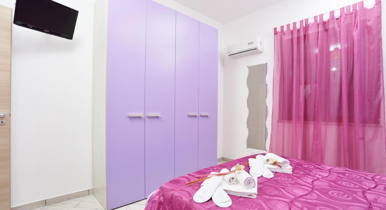 Capo D'Orlando Apartments エクステリア 写真